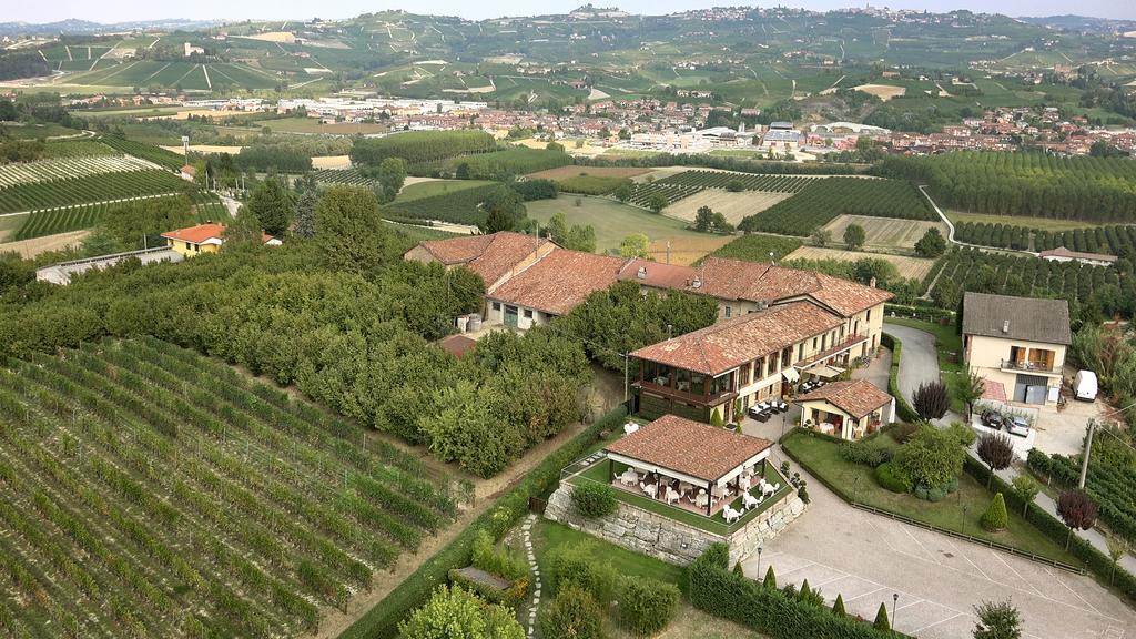 Il Vigneto Guest House Roddi Exterior photo