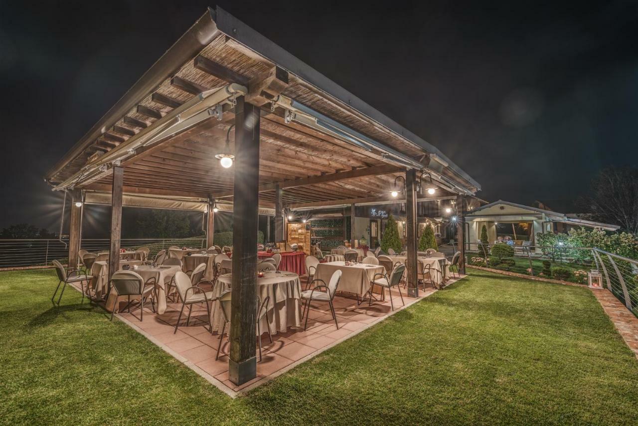 Il Vigneto Guest House Roddi Exterior photo