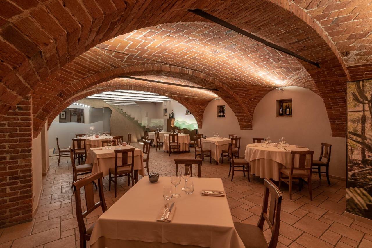 Il Vigneto Guest House Roddi Exterior photo